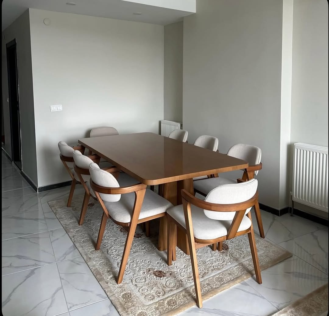 Dining table 6seater